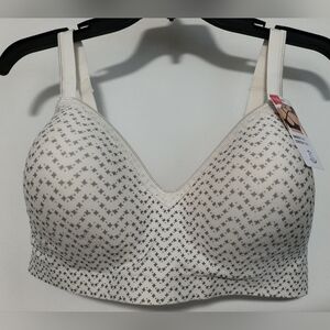 Hanes Wireless Patterned Bra / Size 2X